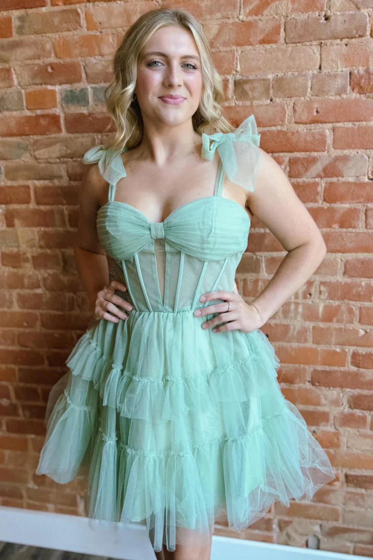 A Line Sweetheart Neck Green Tulle Short Prom Dresses, Green Homecoming Dresses WT1663