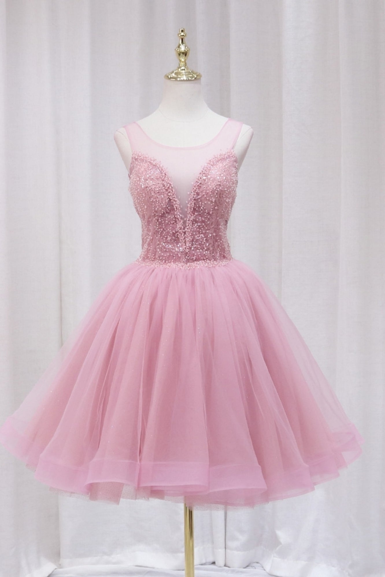 Pink A Line Round Neck Short Prom Dresses with Beadings, Short Pink Ho Lwt Dress Pink A Line Round Neck Short Prom Dresses with Beadings, Short Pink Ho Lwt Dress