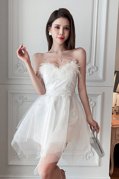 Princess Strapless Black/Pink/White Lace Short Prom Dresses with Feathers, Lace Homecoming Dresses WT1838