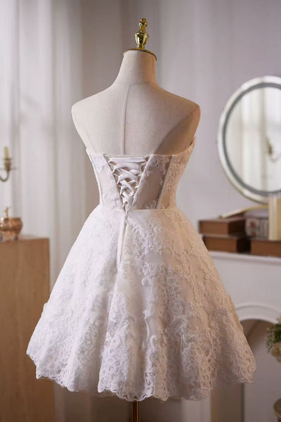White Lace Strapless Sweetheart Neck Short Prom Dresses, White Lace Homecoming Dresses, White Formal Evening Dresses WT1818