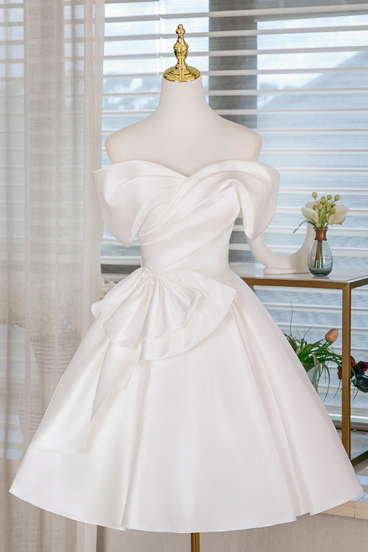 White Satin Off the Shoulder Short Prom Dresses, Off Shoulder White Homecoming Dresses WT1667