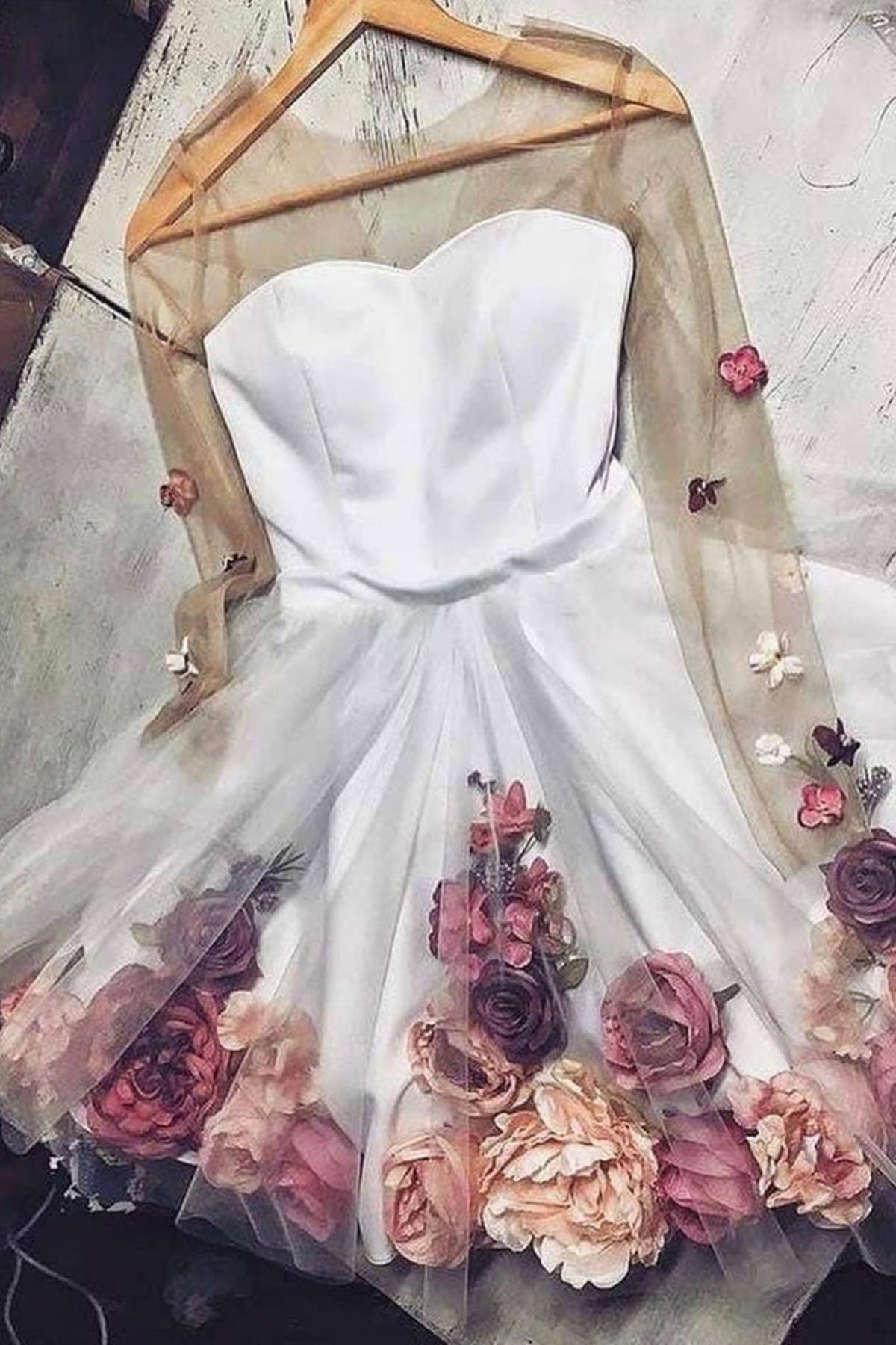 Long Sleeves White Short Prom Homecoming Dresses with 3D Flowers, Whit Lwt Dress Long Sleeves White Short Prom Homecoming Dresses with 3D Flowers, Whit Lwt Dress