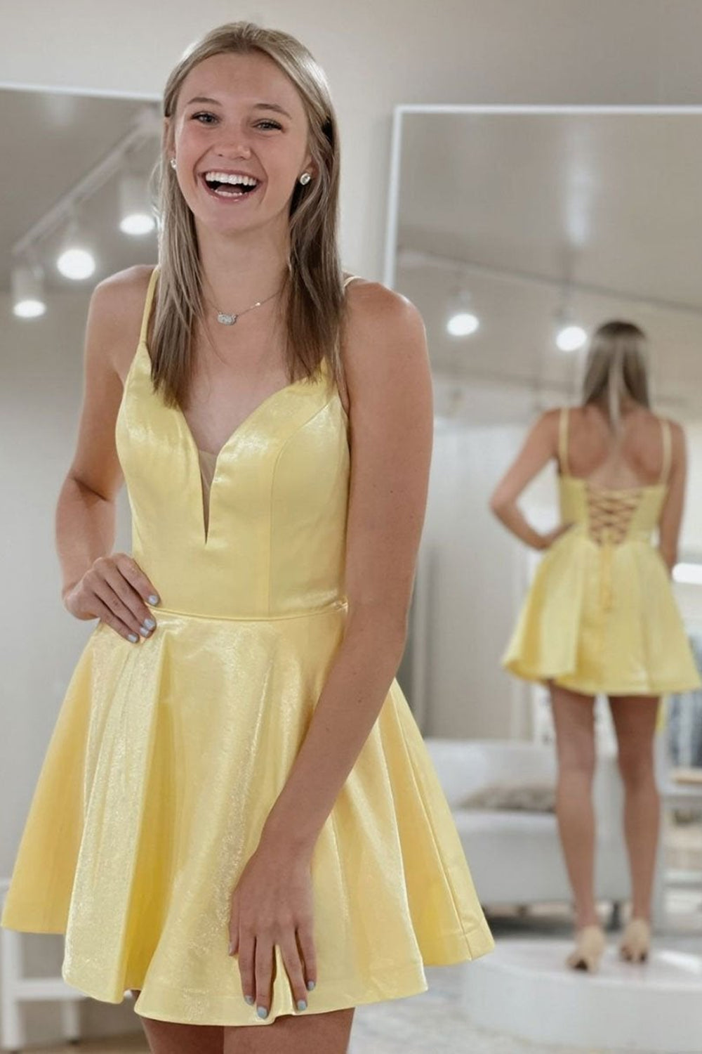 V Neck Open Back Yellow Short Prom Dresses, V Neck Yellow Homecoming Dresses, Yellow Formal Evening Dresses